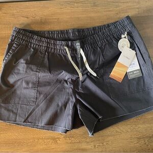 Vuori Women's Rip Stop Shorts XXL